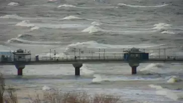 Widok na deptak i Plażę w MIĘDZYZDROJACH