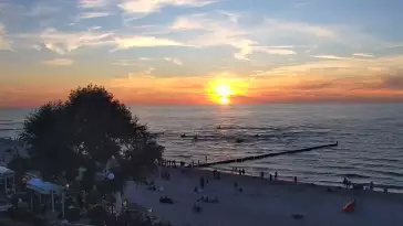 Kamera z widokiem na plażę i promenadę w Mielnie