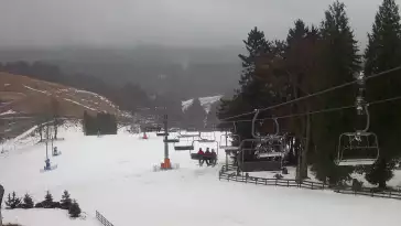 Widok ze stacji narciarskiej Mieszko w Zieleniec Sport Arena