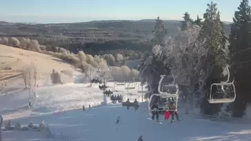 Widok ze stacji narciarskiej Mieszko w Zieleniec Sport Arena