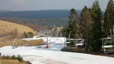 Widok ze stacji narciarskiej Mieszko w Zieleniec Sport Arena