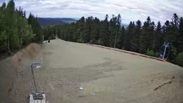 Kompleks Sport Arena Myślenice - widok na oślą łączkę