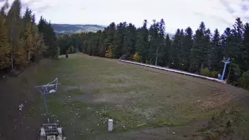 Kompleks Sport Arena Myślenice - widok na oślą łączkę