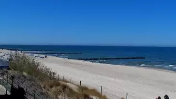 Widok na plażę w Niechorzu - NOWOŚĆ