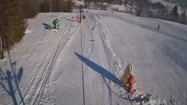 Wyciąg Narciarski - ZADZIAŁ, widok na stok NOWOŚĆ