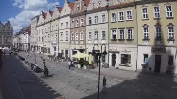 Widok online na opolską Aleję Gwiazd znajdującą się na Rynku