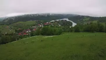 Malowniczy widoczek na Jezioro Solińskie w Bieszczadach.