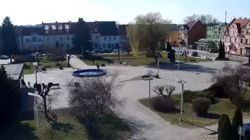 Obrotowa kamera HD w centrum Rakoniewic.