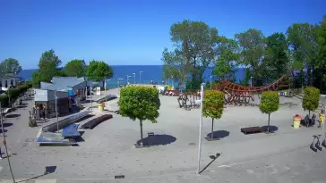 Widok z Kamery na deptak w REWALU na żywo
