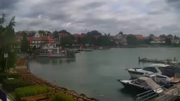 Widok na Jezioro i Marinę w RYNIE - KAMERA LIVE