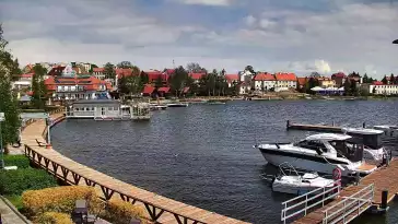 Widok na Jezioro i Marinę w RYNIE - KAMERA LIVE