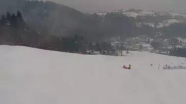 Widok live z kamery na stacji narciarskiej w miejscowości Rytro