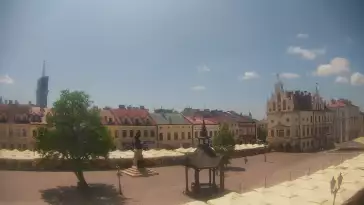 Widok z Kamery na Stary Rynek w Rzeszowie na żywo