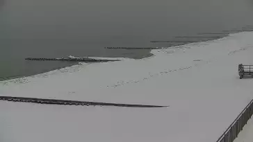 Widok na Promenadę i Plażę w Sarbinowie