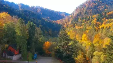 Widok z pienińskiego schroniska Orlica