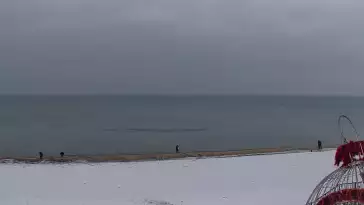 Stegna kamera bulwar, plaża i morze.