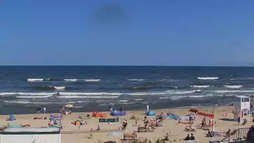 Stegna kamera bulwar, plaża i morze.