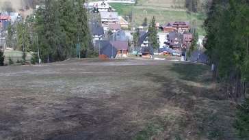 Widok z Kamery na dolny odcinek orczyka Jędrol Suche ski