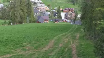 Widok z Kamery na dolny odcinek orczyka Jędrol Suche ski