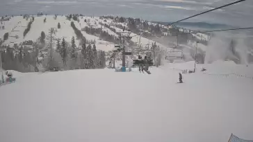 Ski Suche - widok z górnej stacji ośrodka narciarskiego