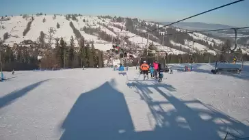 Ski Suche - widok z górnej stacji ośrodka narciarskiego