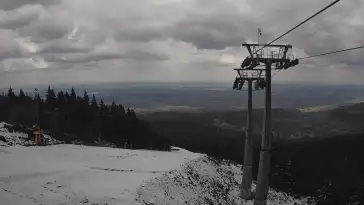 Widok na górną część stacji narciarskiej Ski&Sun.