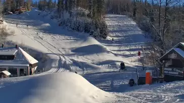 Widok z dolnej stacji Szczyrk Mountain Resort w Solisku