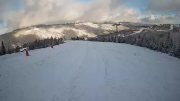 Szczyrkowski zaprasza narciarzy i snowboardzistów