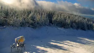Widok ze Zbójnickiej Kopy w Szczyrku.