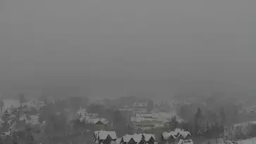 Widok na panoramę gór ze stacji narciarskiej Polana Szymoszkowa