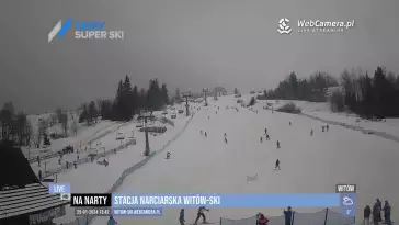 Tatry Super Ski to grupa 18 stacji narciarskich posiadająca łącznie 95 tras co przekłada się na 57 km tras zjazdowych,