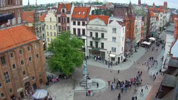 Wizyta w Ratuszu Staromiejskim to podróż w czasie, która pozwala zgłębić ducha Torunia.