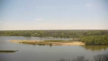 Widok z Kamery na styk rzeki Narew z Wisłą