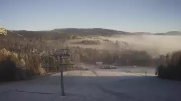 Widok na stok w TYLICZ.SKI w Beskidzie Sądeckim