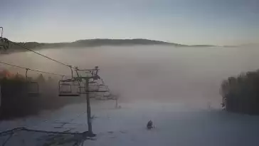 Widok na stok w TYLICZ.SKI w Beskidzie Sądeckim