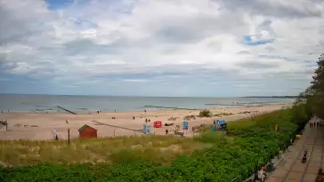 Obraz na żywo z plaży w Ustce, nadmorską promenadę i punkt widokowy