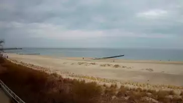 Była kaszubska osada rybacka przynależna niegdyś do kaszteli słupskiej.