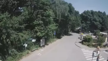 Ujęcie na część deptaka w Wiciu nad morzem