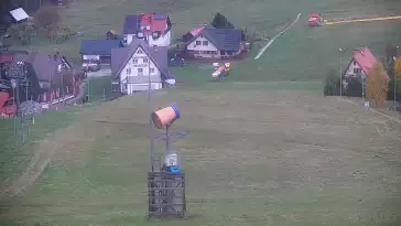 Widok na stację narciarską CIEŃKÓW-SKI.