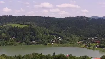 Widok na Jezioro Solińskie z wsi Wołkowyja