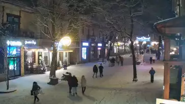 Krupówki - Camera on the promenade in Zakopane