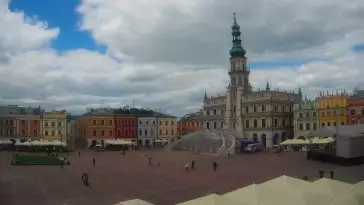 Widok na Rynek Wielki Miasta w ZAMOŚCIU - KAMERA LIVE