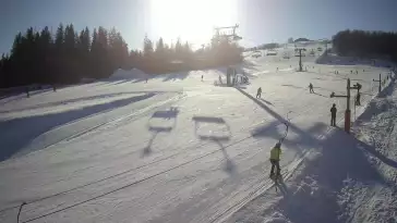 Widok na stok narciarski Złoty Groń.