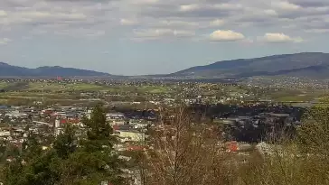 Widok z Kamery na panoramę Żywca i okolic.