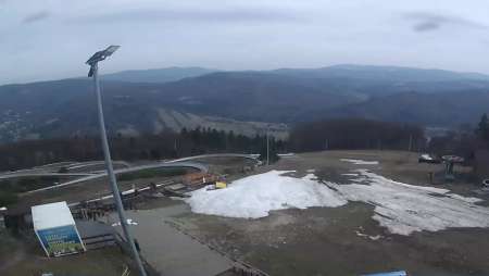 Zdjęcie z kamery Ustroń - widok na stok