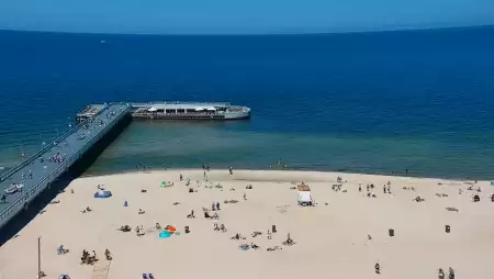 Obraz na żywo na Molo i Plażę w Kołobrzegu