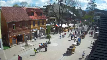 Kamera Zakopane na żywo widok na deptak