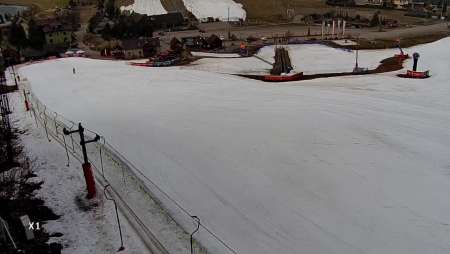 Widok ze stacji narciarskiej Koszałkowo w Wieżycy