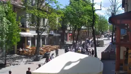 Krupówki - Camera on the promenade in Zakopane