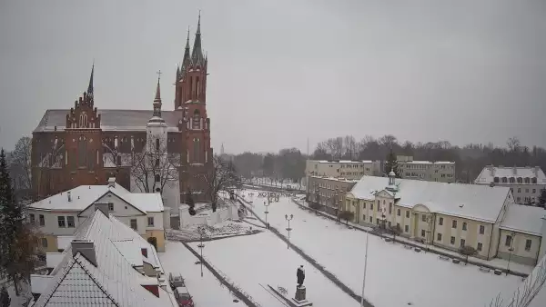 BIAŁYSTOK - widok z kamery na Archikatedrę NOWOŚĆ